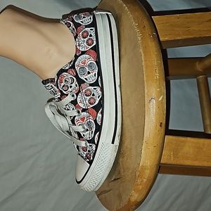 Converse unisex sneakers